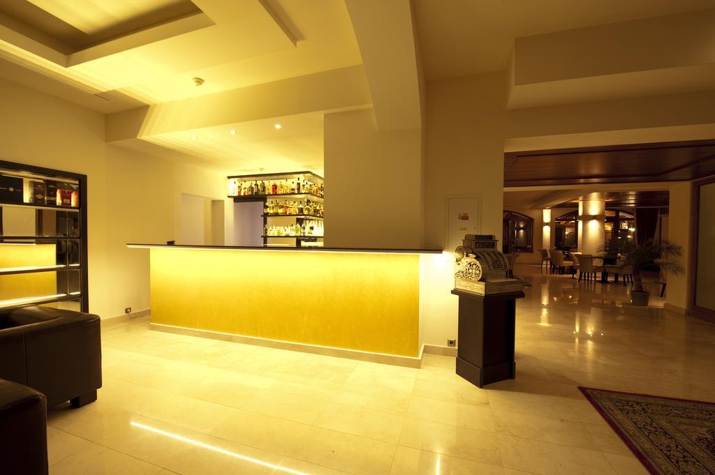 Hotel Princess Леднице Екстериор снимка